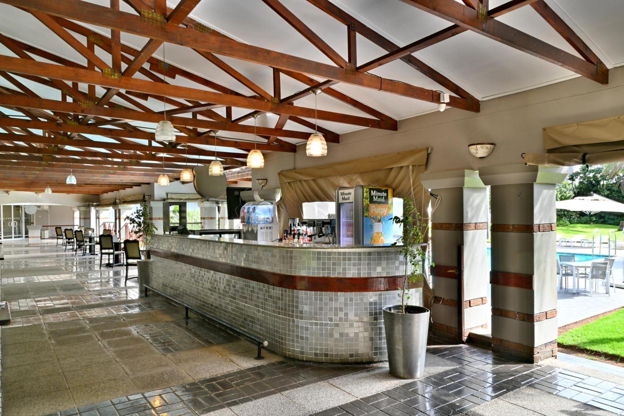 Holiday Inn - Bulawayo By Ihg Exterior foto